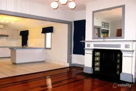 60 Hamilton Rd, Wavell Heights, QLD 4012