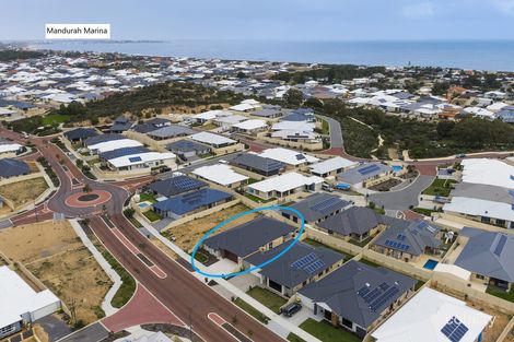 Property photo of 85 Eleanore Drive Madora Bay WA 6210