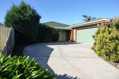 Property photo of 18 Browtop Road Narre Warren VIC 3805
