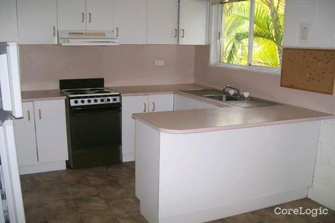 Property photo of 30/11 Island Drive Cannonvale QLD 4802