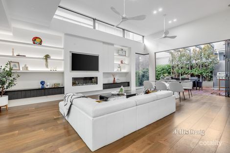 Property photo of 31 Irving Street Mount Waverley VIC 3149