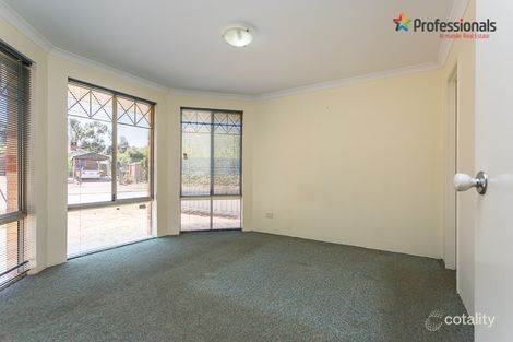 Property photo of 3 Gould Close Brookdale WA 6112
