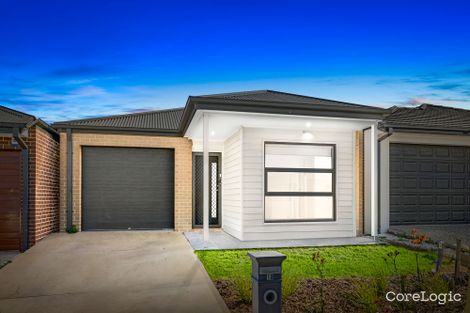 Property photo of 10 Lahore Close Mount Cottrell VIC 3024