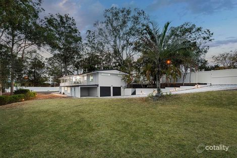 202 Bielby Rd, Kenmore Hills, QLD 4069