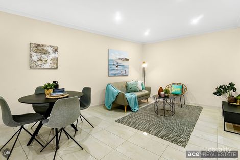 2/21 Armstrong St, Laverton, VIC 3028