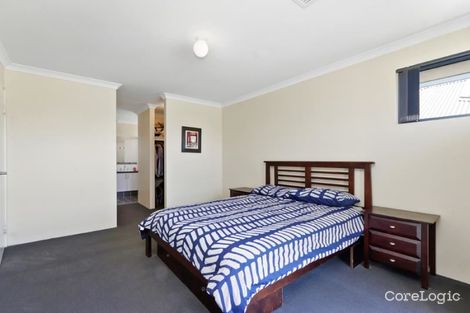 Property photo of 33 Leichhardt Crossing Hammond Park WA 6164