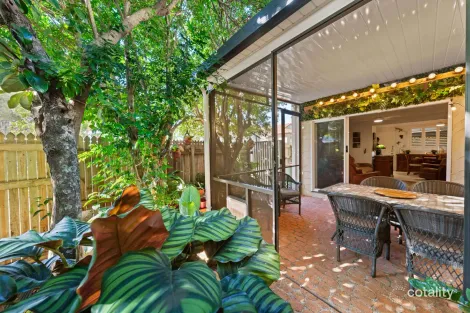 2/221 Middle St, Cleveland, QLD 4163