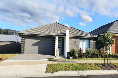 28 Mountain Ash St, Calderwood, NSW 2527