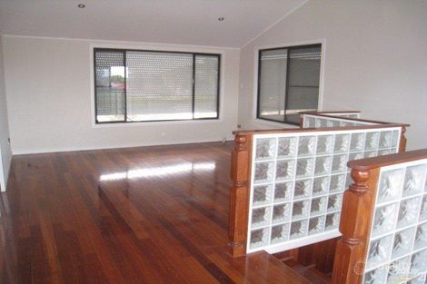 Property photo of 2 Chapman Place Wakeley NSW 2176