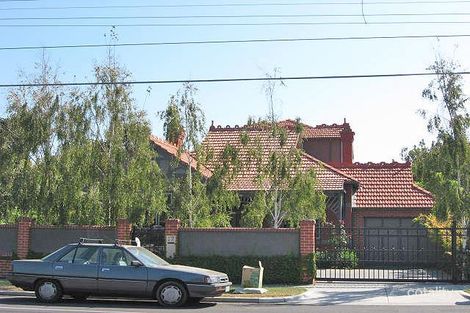 17 Kooyong Rd, Caulfield North, VIC 3161