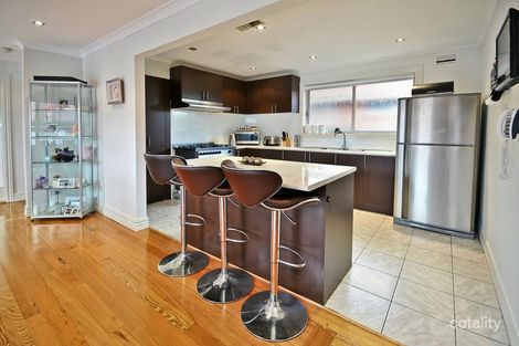 Property photo of 34 Samuel Drive Campbellfield VIC 3061