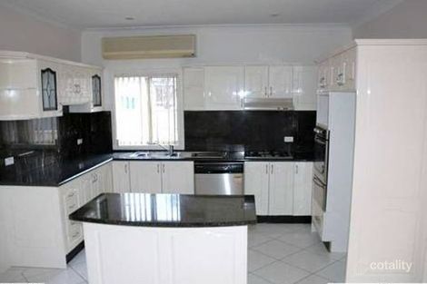 Property photo of 9 Avon Place Toongabbie NSW 2146