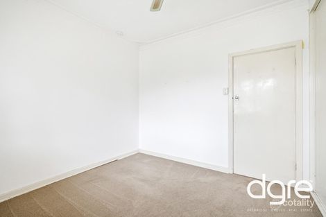 4 Bradbury Rd, Hamilton Hill, WA 6163