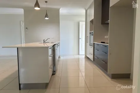 Property photo of 23 Bronte Place Urraween QLD 4655