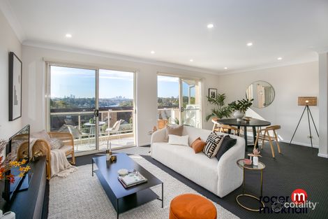 Property photo of 201/18 Karrabee Avenue Huntleys Cove NSW 2111