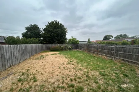 Property photo of 2/62 Heversham Grove Greenvale VIC 3059