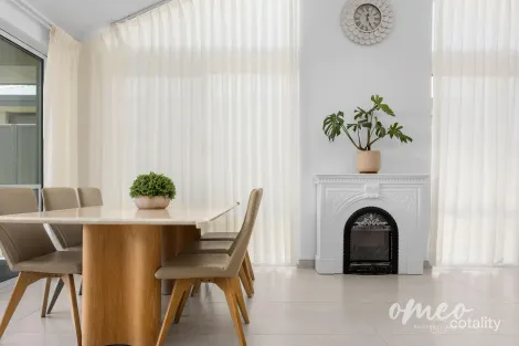 Property photo of 4 Yamba View Alkimos WA 6038