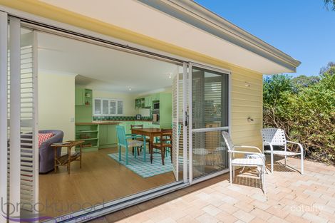 Property photo of 6 Beresford Gardens Swan View WA 6056