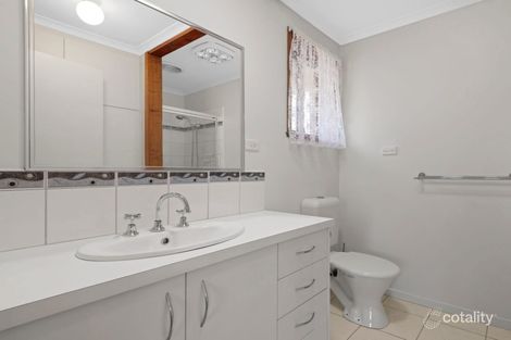 Property photo of 22 Gretel Grove Melton VIC 3337