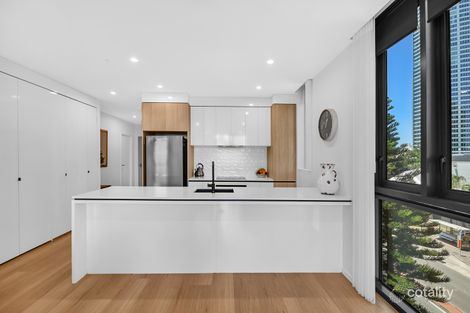 26/18 Remembrance Dr, Surfers Paradise, QLD 4217