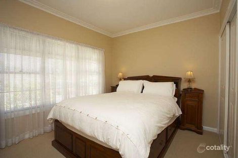 Property photo of 30 McIntosh Street Sunshine VIC 3020