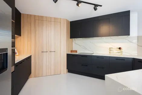 Property photo of 17/41A Broadwater Street Runaway Bay QLD 4216