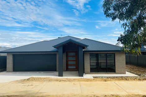 21 Ava Ave, Thurgoona, NSW 2640