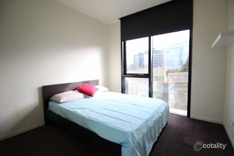 Property photo of 405/12 Waterview Walk Docklands VIC 3008