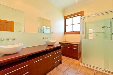 Property photo of 122 Craig Road Devon Meadows VIC 3977