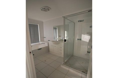 Property photo of 50 Phipps Drive Meringandan West QLD 4352