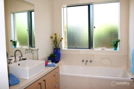 Property photo of 10 First Light Court Coomera QLD 4209