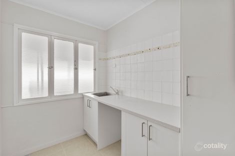 Property photo of 32 Vivian Street Eastern Heights QLD 4305