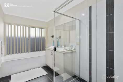 Property photo of 53 Lennox Circuit Pottsville NSW 2489