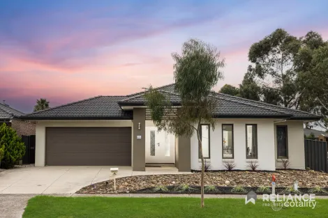 2 Mchaffie Tce, Manor Lakes, VIC 3024