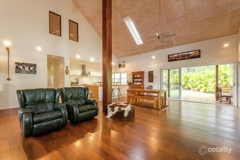 Property photo of 8 Longreach Court Tannum Sands QLD 4680