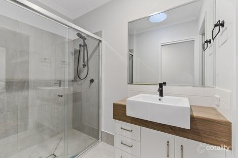 Property photo of 5 Maddock Place Baringa QLD 4551