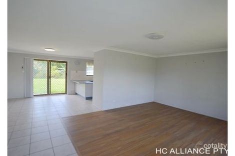 28 Parkroyal Cres, Regents Park, QLD 4118