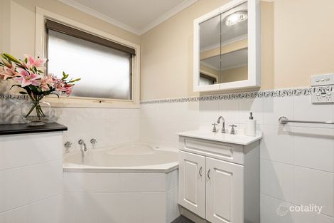 Property photo of 52 Gardiner Street Berwick VIC 3806