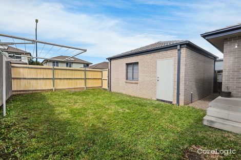 Property photo of 15 McIntyre Circuit Middleton Grange NSW 2171