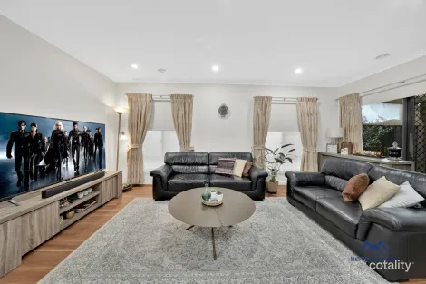Property photo of 271 Highlander Drive Craigieburn VIC 3064