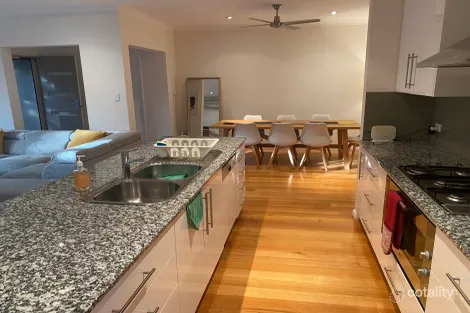 Property photo of 23 Jackson Avenue Karrinyup WA 6018