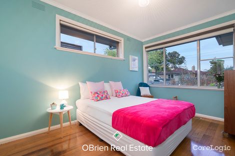 Property photo of 9 Jennifer Street Cheltenham VIC 3192