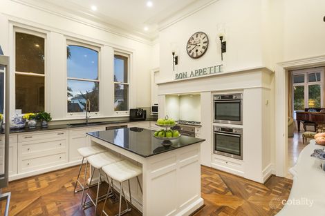 Property photo of 11 Redmond Street Kew VIC 3101