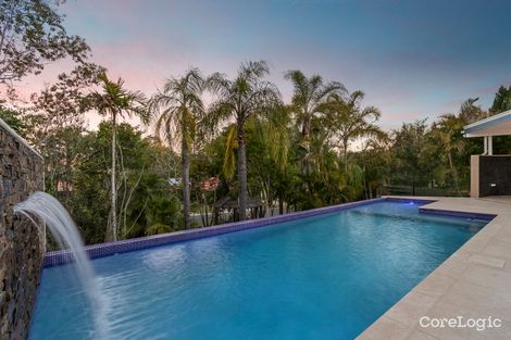Property photo of 18 McConnell Crescent Brookfield QLD 4069