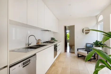 Property photo of 41 Surrey Street Darlinghurst NSW 2010