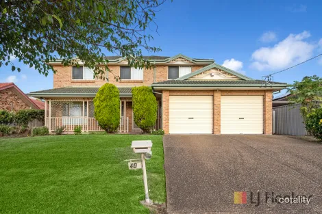 Property photo of 409 Reddall Parade Mount Warrigal NSW 2528
