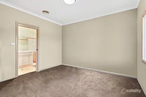 Property photo of 17 Reynolds Ridge Shell Cove NSW 2529