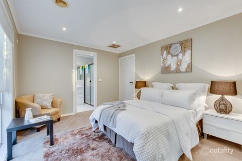 Property photo of 8 Tormorvey Avenue Hillside VIC 3037