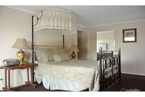 Property photo of 3 Mary Street Flinders View QLD 4305