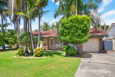 17 Lady Laurel Dr, Blue Haven, NSW 2262